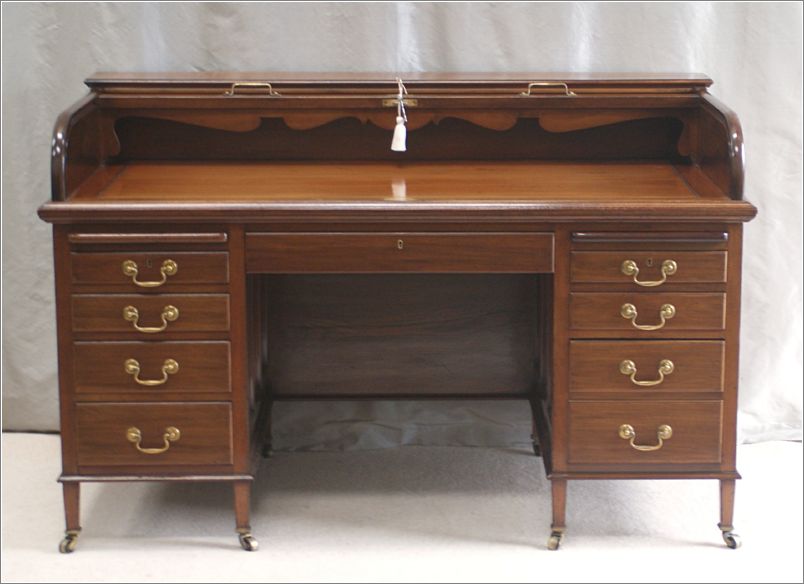 4011 Antique Walnut Roll Top Desk (4)